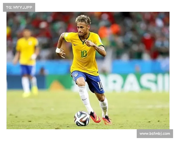 内马尔捐赠百万欧元助力重建巴西南部洪灾损毁球场推动足球公益事业